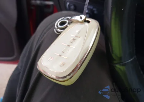 2018 Chevrolet Equinox Premier from USA, damaged, VIN 3GNAXVEV3JL390668